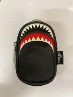 サメ口デザイン 小物ケース