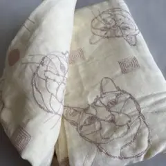 猫　刺繍　ダブルガーゼ生地　2m