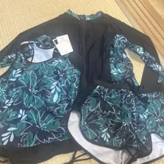 TeddyShop 水着4点セット　新品未使用
