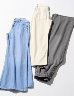 【美品】UNIQLO "ドレープワイドフレアジーンズ"