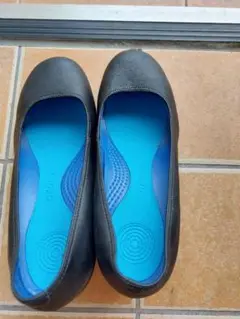 Crocs ブラック フラットシューズ US 5