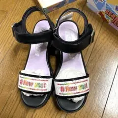 BERRY JEAM キッズサンダル　新品未使用　22cm