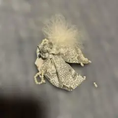 ブローチ　アンティーク