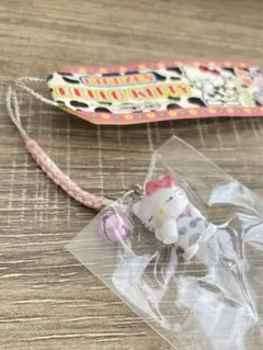 ご当地キティ♡HELLO KITTY 蒜山限定 牧場バージョン牛乳 根付け