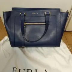 極美品☆フルラ ショルダーバッグ