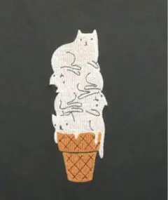 人気　グラニフ　ねこソフトクリーム　ワンピース　猫　アイスクリーム