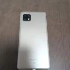 AQUOS SH-53A ライトカッパー 本体