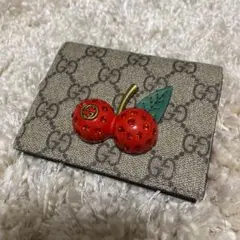 GUCCI グッチ 二つ折り財布 さくらんぼ チェリー