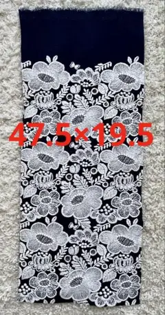 ミナペルホネン smile flower 47.5×19.5