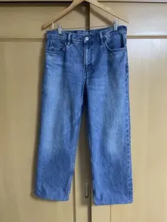 ユニクロ　JW ANDERSONストレートジーンズ 32