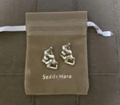 Item thumbnail for item e6879cd6-0d94-4e7d-8bde-925e06900df3