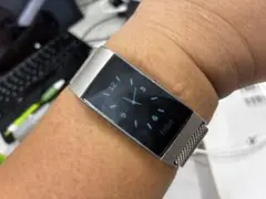 Fitbit Charge 3 本体＋純正充電ケーブル