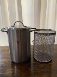 Item thumbnail for item e330f2c3-1ea2-48aa-a1ca-986d3db0bea2