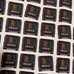 チロルチョコレート コーヒーヌガー 総柄 ホワイト 生地 はぎれ ハンドメイド