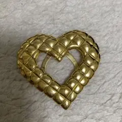 手芸用品？スカーフ留め？