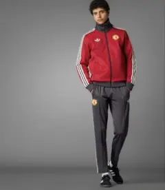 Item thumbnail for item 6fa8a81d-903c-496f-aa4e-26d48fc065d3