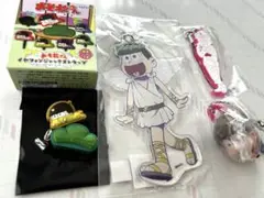 【美品】おそ松さん　十四松　トド松　アクリルキーホルダー　ストラップ　クリップ