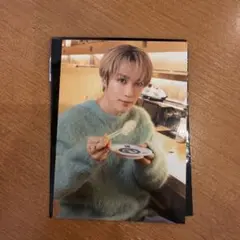 Item thumbnail for item e3eb9c09-8fa5-41ea-8c72-a33e22d91e13