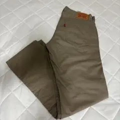 Item thumbnail for item 073ba819-40e7-4d04-bd80-76d2984f66c1