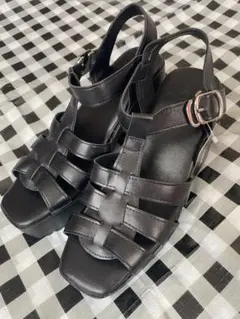 新品未使用　SUREVE シュリーブ サンダル　黒　ブラック　Lサイズ