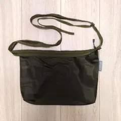 mont-bell モンベル　オリーブグリーン サコッシュバッグ