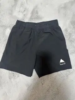 BURTON ブラック ハーフパンツ M