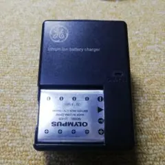 デジカメ用 リチウムイオン電池 充電器