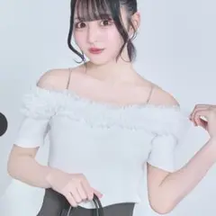 ミシェルマカロン　チュールオフショルトップス