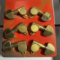 Item thumbnail for item 453e6185-8a87-4a72-991d-c318bd3d7b39