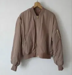 Item thumbnail for item f2ef2b5a-45ce-4f82-a3fa-53442945a0de
