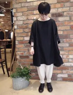 ネストローブ リネンフリルイージーパンツ オフシロ