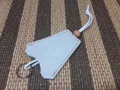 Item thumbnail for item 9576c5c5-4b9d-4abc-ad64-4f36c70d107c