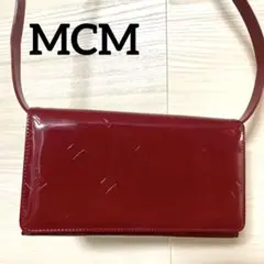MCM エムシーエム mcm ショルダーバック レッド エナメル 調整可能