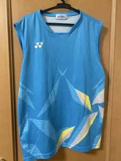 YONEX ノースリーブシャツ 青 幾何学模様