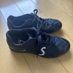 LUZ e SOMBRA フットサルシューズ IS ブラック21.5