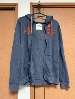 【Hollister】 ジップパーカー