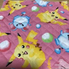 ピカチュウ キルティング生地 ピンク