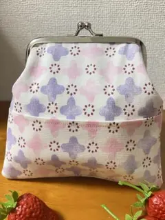 がま口ポーチ／外ポケット＆内ポケット付き／優しい北欧風カラー