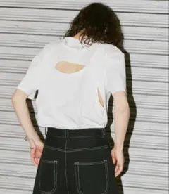 AIC. バックレイヤードフィットTシャツ　ホワイト