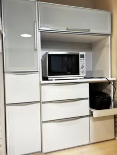 大塚家具　食器棚　2点セット（東京都大田区まで取りに来てくださる方）　※傷あり