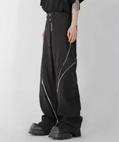 Side doublezipper flared pants