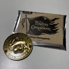 東京ディズニーランド　パイレーツ オブ カリビアン　メダル　ドナルド