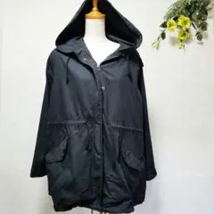 【ユニクロ】（XL）黒 マウンテンパーカー モッズコート風・フーディ