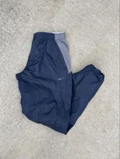 NIKE ナイロンパンツ