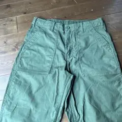UNIQLO ユニクロ　ユーティリティワークパンツ　カーキ　ベイカーパンツ