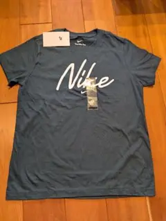 Nike The Nike Tee ダークグリーン Tシャツ　L　140