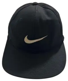 Item thumbnail for item aa347806-69a7-423a-96f8-c3743e5ce73e