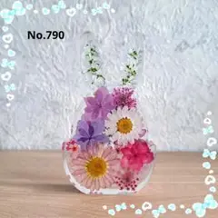 No.790 イースターバニーの置物♡固まるハーバリウム