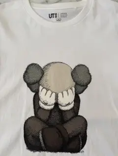 ユニクロ　UNIQLO×カウズ　ホワイトバージョン