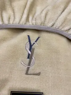 イブサンローラン　ボアシーツ　毛布　YSL 新品　寝具　カバー